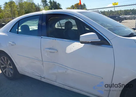 2015 Chevrolet Malibu 2Lt z USA, uszkodzony, nr VIN 1G11D5SL2FF114836